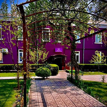 Armon Apart Hotel Khujand Esterno foto