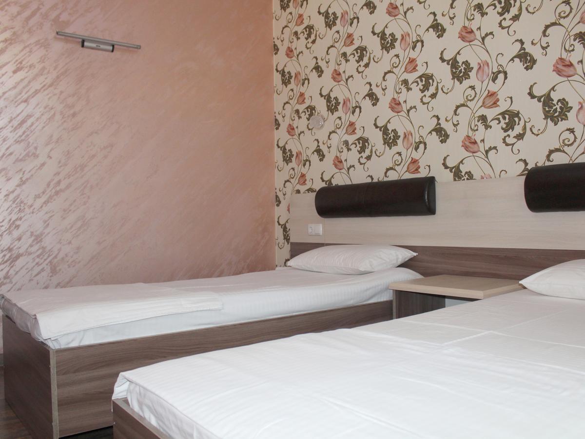 Armon Apart Hotel Khujand Esterno foto
